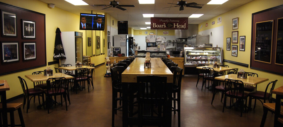 Holly's Deli